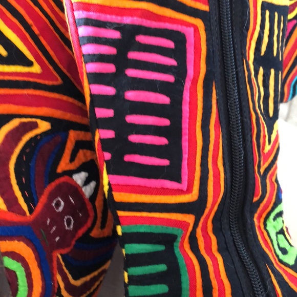 More soon. Handmade Kuna Boots.AUTHENTIC 8.5-9 - Picture 4 of 16